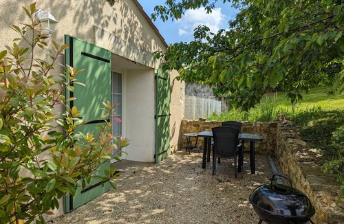 Chateauneuf-sur-Charente Apartment | Studio Châteauneuf-sur-Charente, studio flat, 2 persons