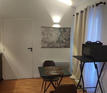 Frossay Apartment | Studio