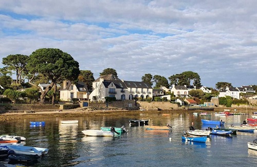 Larmor-Baden Apartment | Studio