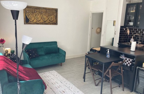 Le Chesnay Apartment | Studio 35m2 Near Versailles Paris 20 min