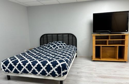 Ouhans Apartment | Studio