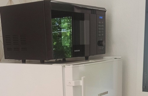 Saint-Etienne-de-Montluc Apartment | Studio Équipé Avec Cuisine