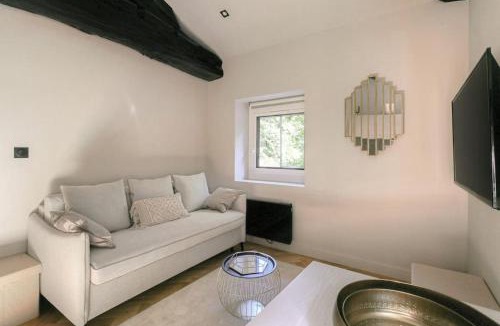 Saint-Rambert Apartment | Studio calme et bien équipé, Saint-Didier
