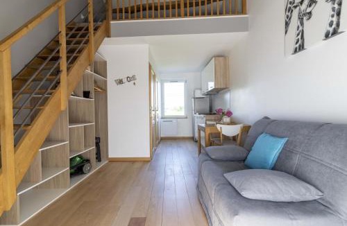 Saint-Didier-sur-Chalaronne Apartment | Studio Aux 2 Chouettes