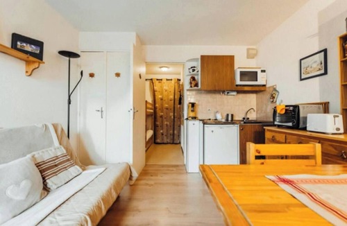Saint-Nicolas-de-Veroce Apartment | Studio with balcony and private parking