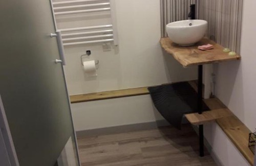 Saint-Jacques-sur-Darnetal Apartment | studio 1ere étage dans maison privée