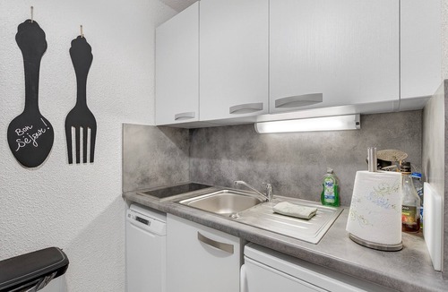 Saint-Michel-de-Chaillol Apartment | Studio for 5, ground floor, at the foot of the slopes