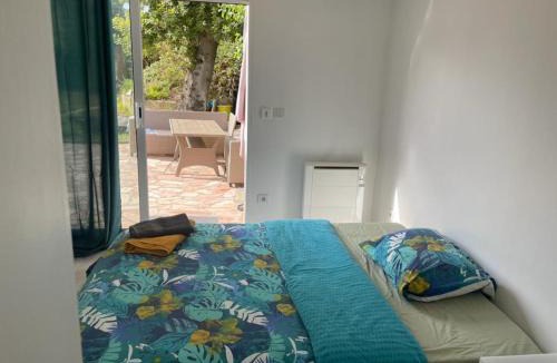 Sainte-Genevieve-des-Bois Apartment | Studio proche PARIS-orly