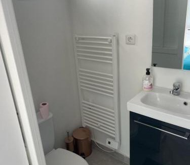 Sainte-Genevieve-des-Bois Apartment | Studio proche PARIS-orly