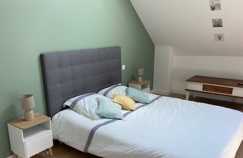 Gennes Apartment | Studio / Gîte sur les Bords de Loire en Centre Ville