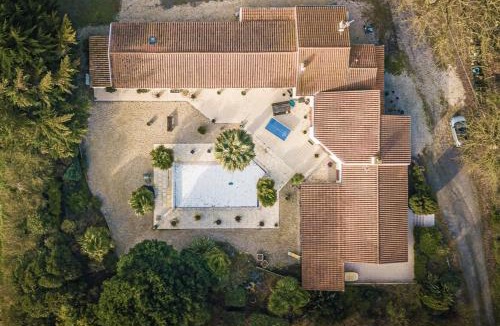 Saint-Maixent-sur-Vie Apartment | Studio Gîtes des Colombières Piscine & Spa