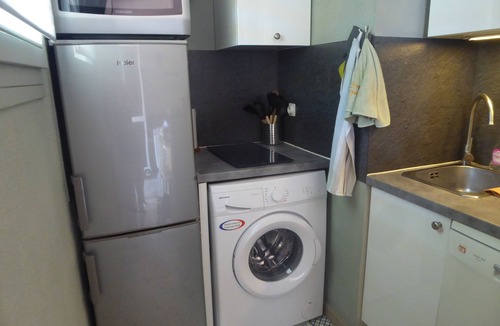 Saint-Mandrier-sur-Mer Apartment | Studio ground floor Cap Soleil 4 persons