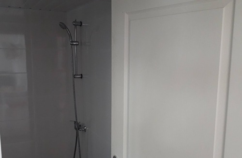 Castres Apartment | STUDIO.GARDEN QUIET wifi 600m hyper center