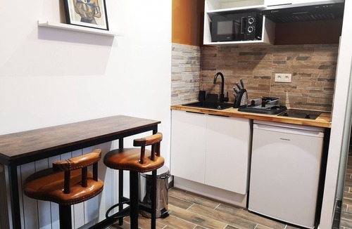 Saint-Acheul Apartment | STUDIO GARE AMIENS TOUT ÉQUIPÉ NETFLIX WIFI 2PERS
