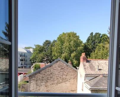 Coulmiers-Jardin des Plantes Apartment | Studio Gare - Jardin des Plantes - wifi & calme
