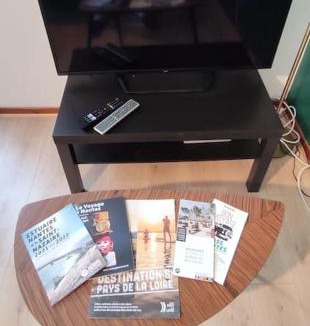Coulmiers-Jardin des Plantes Apartment | Studio Gare - Jardin des Plantes - wifi & calme