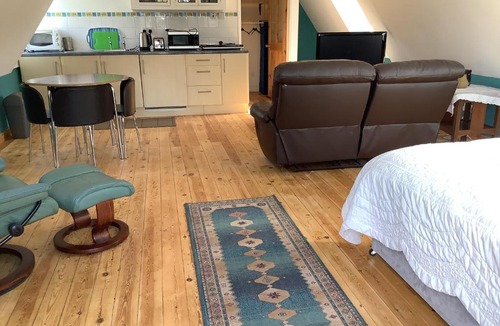 Tibberton Apartment | Studio