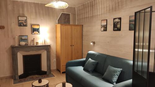 Clairvaux-les-Lacs Apartment | Studio GIMAZANE