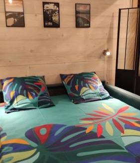 Clairvaux-les-Lacs Apartment | Studio GIMAZANE