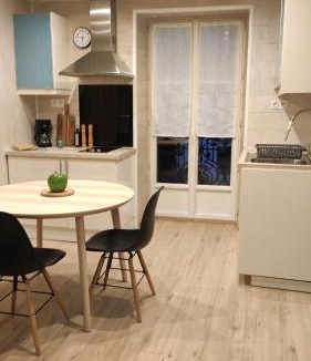 Clairvaux-les-Lacs Apartment | Studio GIMAZANE