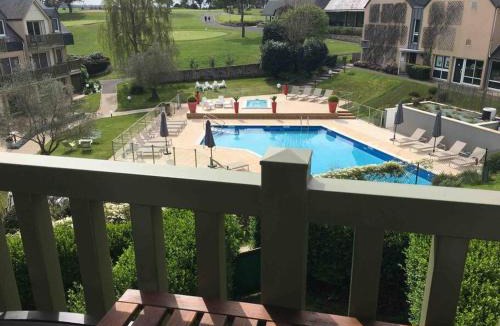 Huppain Apartment | Studio Golf piscine D Day