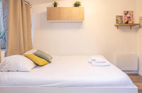 Saint-Vincent Apartment | Studio GOOD VIBES - Wifi - Cosy - Hyper-centre
