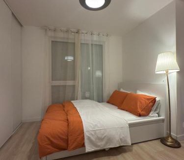 Clichy-Sous-Bois Apartment | Studio haut standing confort et modernité