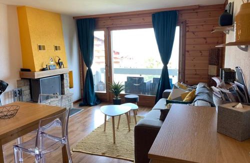Saint-Pierre-de-Clages Apartment | Studio Hauts-de-Nendaz G2 ski in-out