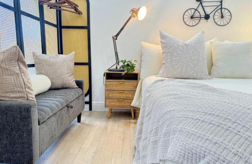 Highlands House | Studio Havana, Peaceful riverside retreat