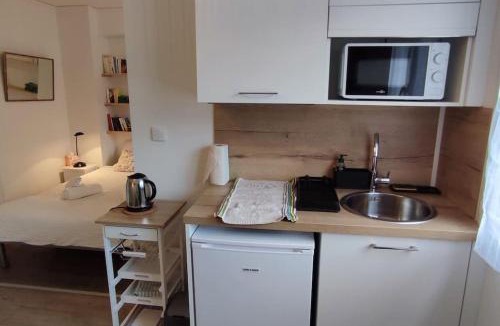 Centre Ville Apartment | Studio-Heart of town-Bd des Pyrenées-Quiet