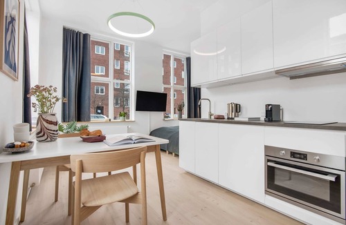 Amager Bed & Breakfast | Studio Hotel Apartment | Private Bathroom & Private kitchen