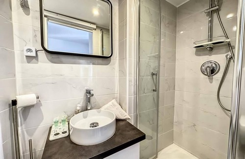 Prado - Republique Apartment | Studio Hyper Centre de Cannes Proche Plage et Palais des Festivals