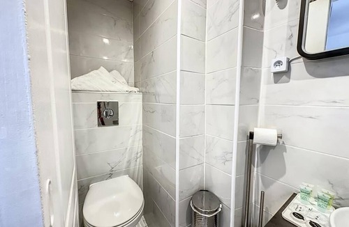 Prado - Republique Apartment | Studio Hyper Centre de Cannes Proche Plage et Palais des Festivals