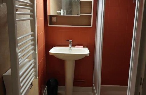 La Chatre Apartment | studio hyper centre, wifi,