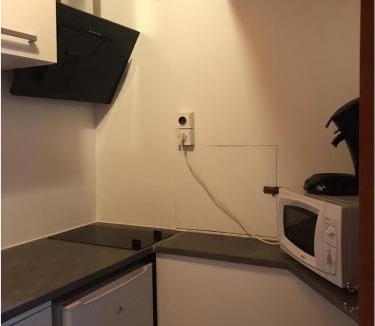 Agen Apartment | Studio hypercentre à 2 pas de la gare Appt n°1