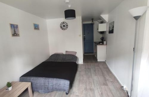 Agen Apartment | Studio hypercentre à 2 pas de la gare appart n°2