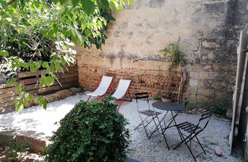 Gallician Apartment | Studio in a Camargue farmhouse