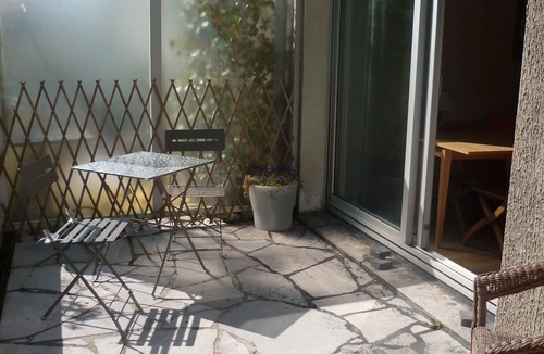 Boulogne-sur-Mer Apartment | STUDIO IN A SEA FACING RESIDENCE WITH GARDEN VIEW