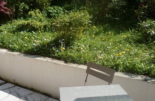 Boulogne-sur-Mer Apartment | STUDIO IN A SEA FACING RESIDENCE WITH GARDEN VIEW