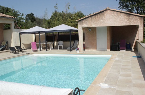 Vallabrix House | studio in a village near Uzes