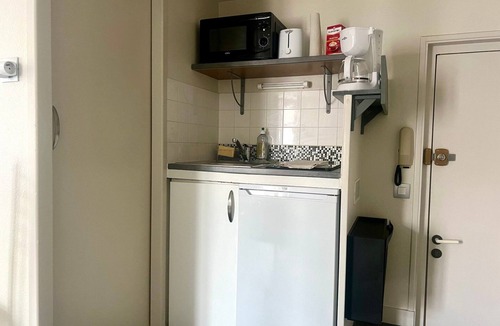 Poitiers Apartment | Studio in city center