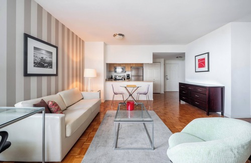 Downtown Jersey City Apartment | Studio in Downtown Jersey City near NYC