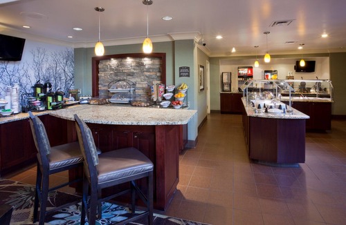 Eagan Apartment | Studio in Eagan 5 Mns to Mall of America