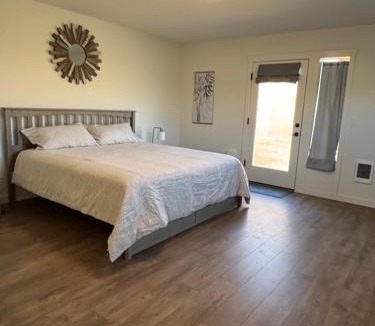 Forest Grove Apartment | Studio in Forest Grove