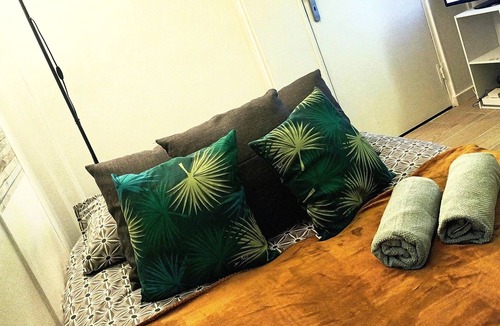 Saint-Germain-en-Laye Apartment | Studio in Private Residence 5 minutes from RER A