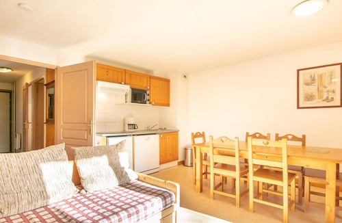 Saint-Sorlin-d'Arves Apartment | Studio in Saint-Sorlin-d´Arves