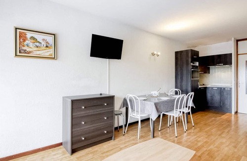 Eaux-Bonnes Apartment | Studio in Gourette - 4 ppl, balcony, 150m from slopes