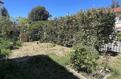 Vernet-les-Bains Apartment | Studio in residential area with garden