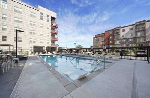 People's Freeway Apartment | Studio in SLC, Community Pool, Hot Tub, Gym! Arcade Machine! Coffee Station!