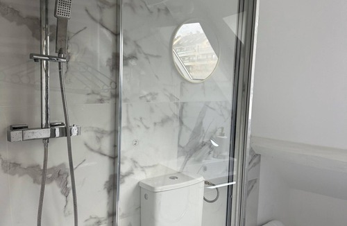 Rambouillet Apartment | STUDIO in the heart of downtown Rambouillet/WI-FI